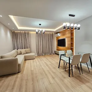 https://luxury-app-in-blloku-area.hotels-in-tirana.com